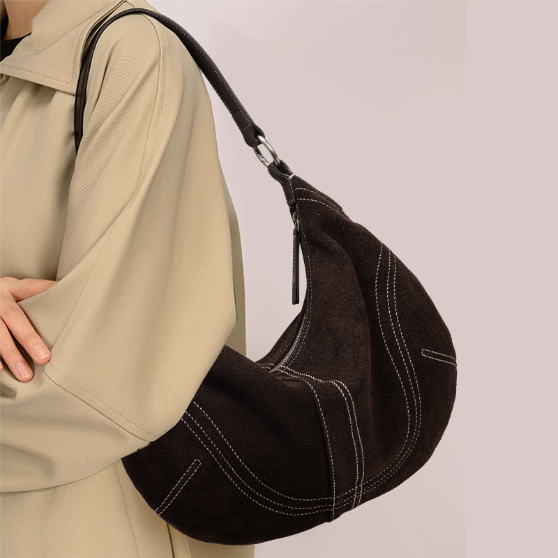 Half Moon Bag Suede - 아이단니 여성용 소가죽 스웨이드 언더암 백,