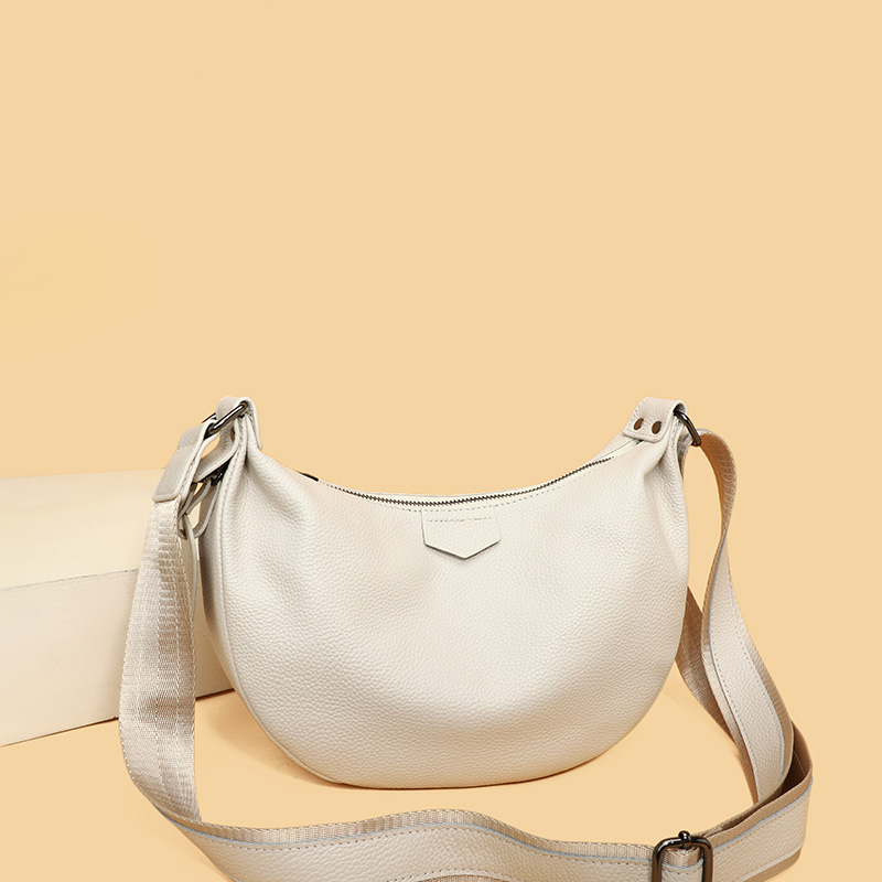 새로운 여성 가방 100% 정품 가죽 겨드랑이 토트 백 - Half Moon Bag Suede 리뷰 및 가격